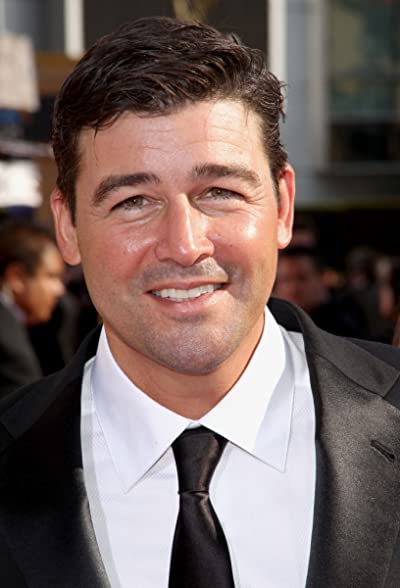 Kyle Chandler