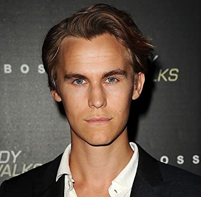 Rhys Wakefield