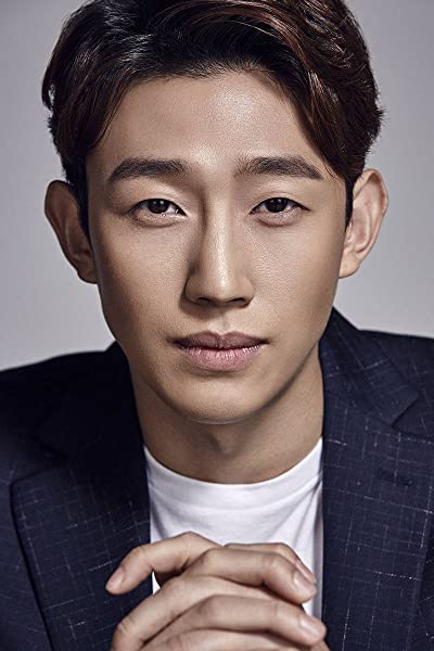 Kang Ki-Young