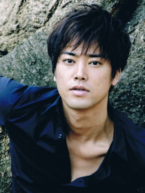 Kenta Kiritani